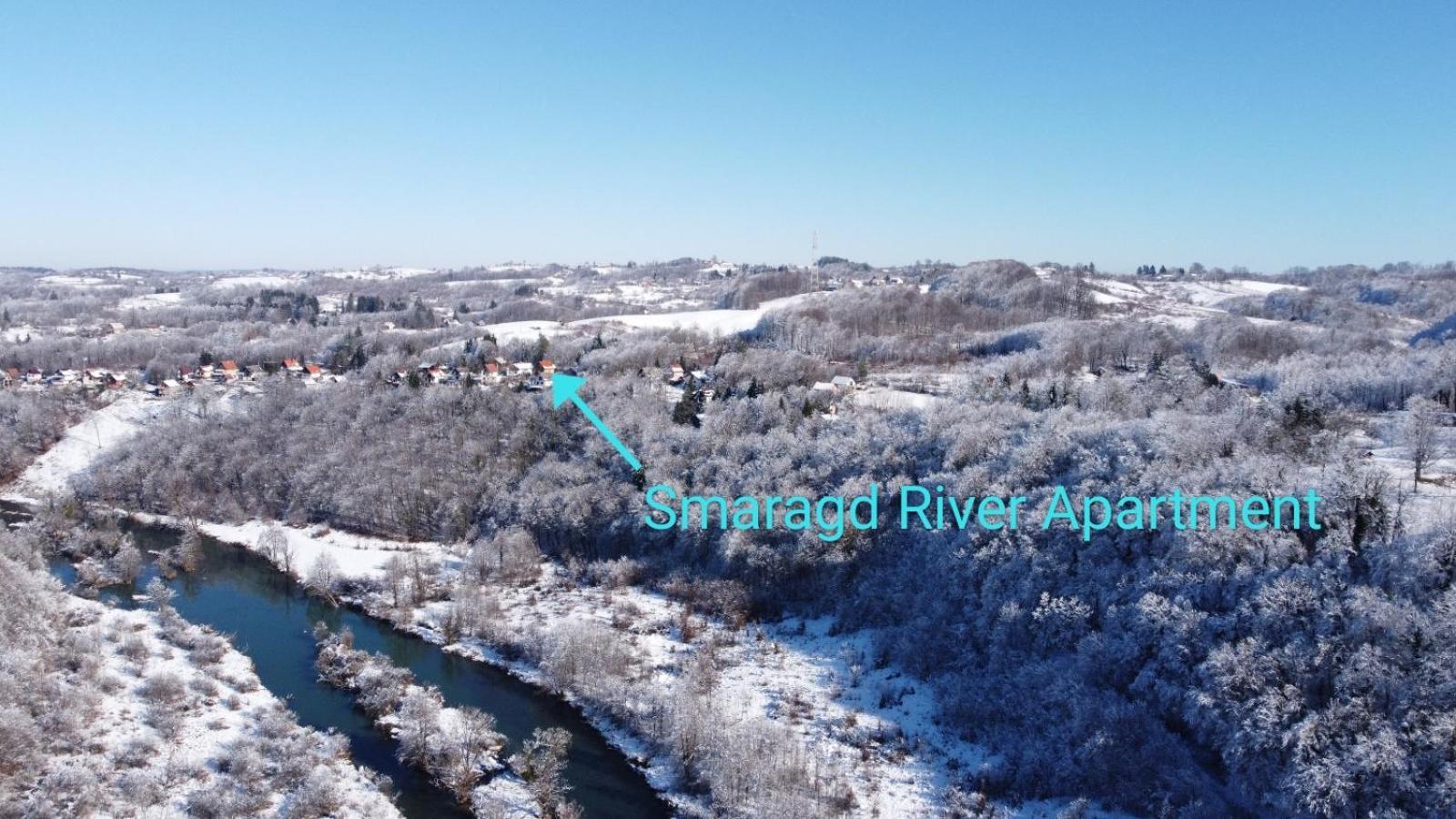 Smaragd River Near Rastoke & Plitvice Lakes Slunj Exterior photo
